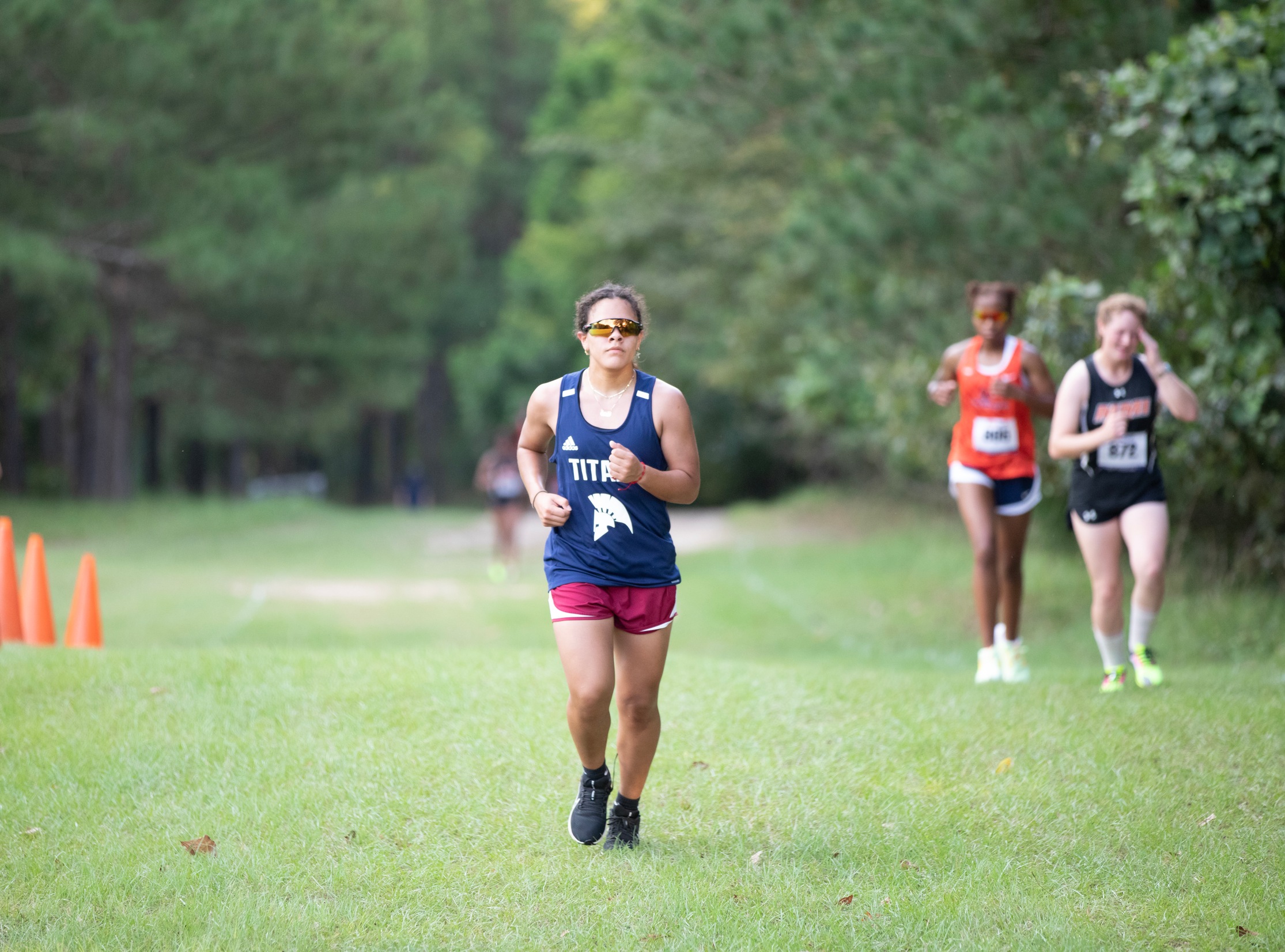 CGTC women's cross country runner